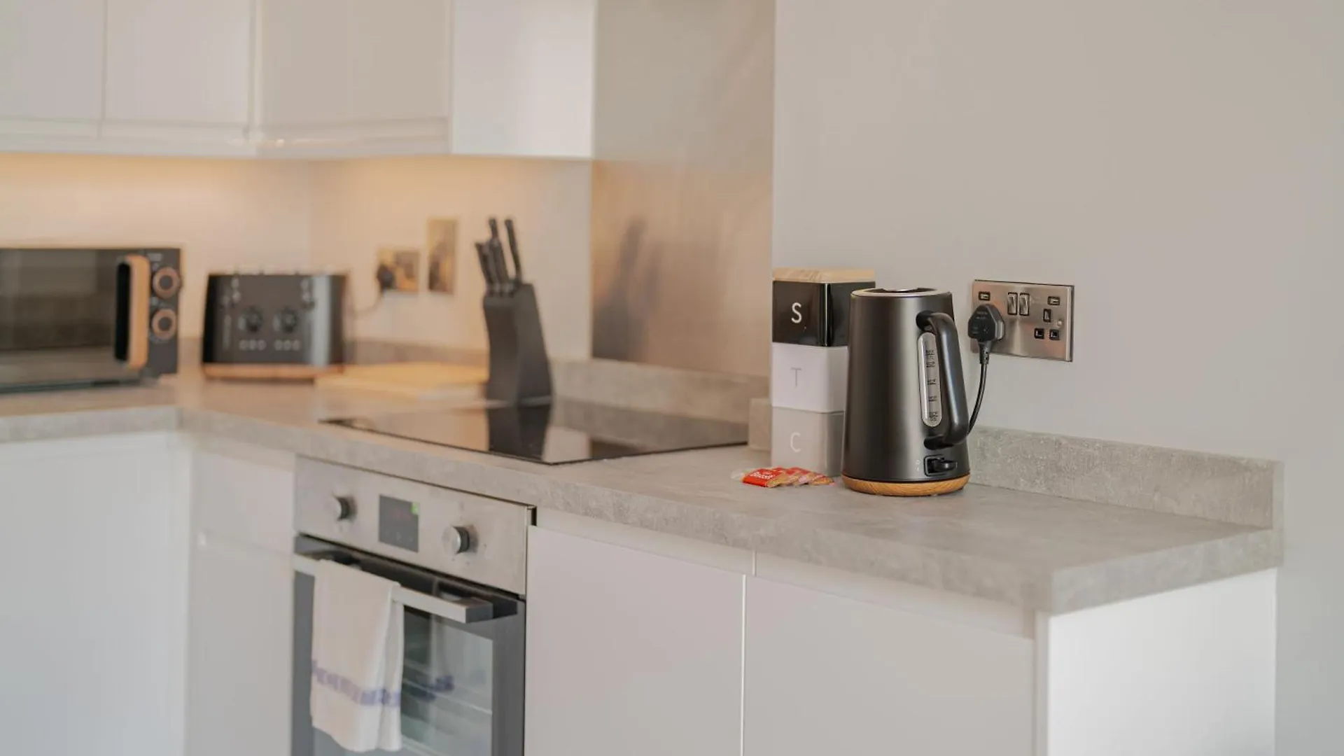 3 Bedroom Apartment By Primal Estates Short Lets In ברייטון 0*,  בריטניה