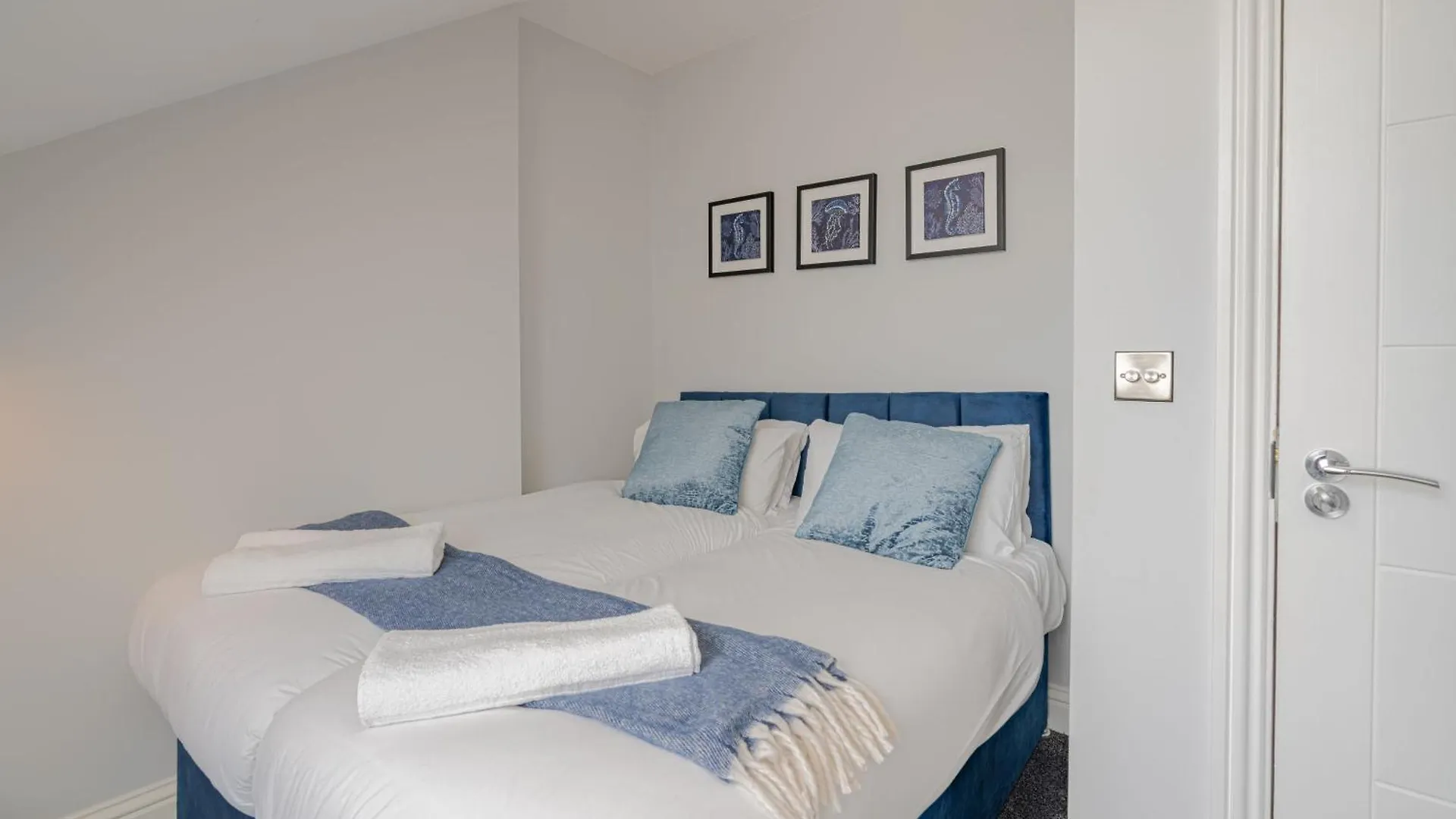3 Bedroom Apartment By Primal Estates Short Lets In ברייטון